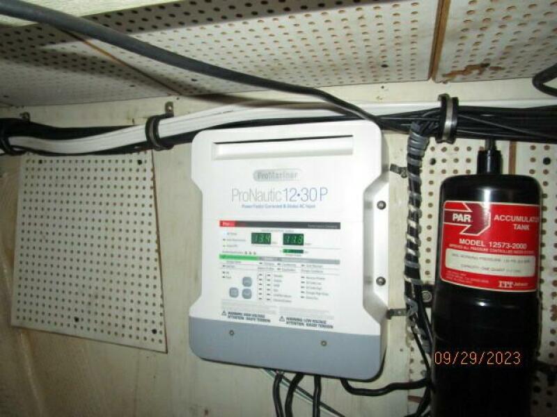 36' Grand Banks battery charger