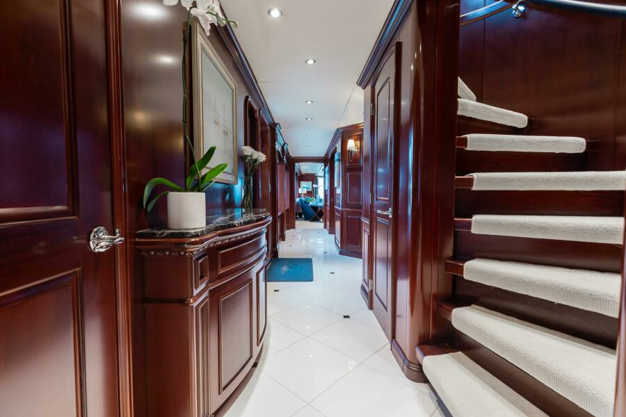 150' Trinity 2002 BOUCHON Main Deck Hallway