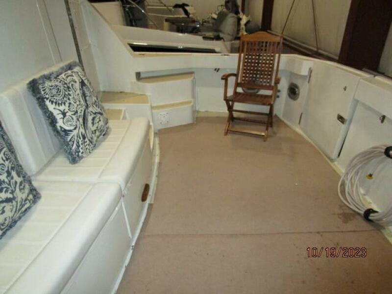49' Grand Banks aftdeck starboard