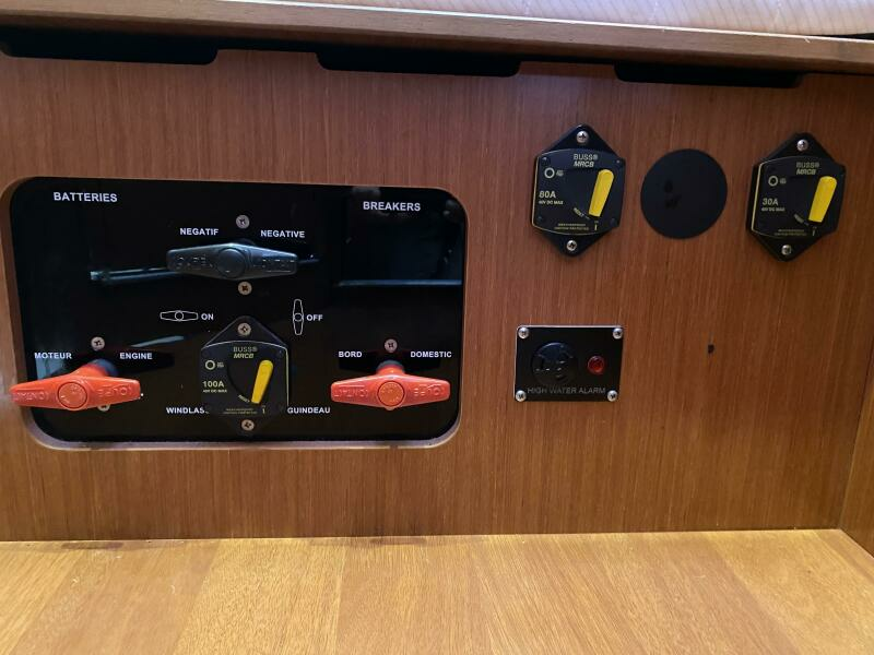 2014 Beneteau Oceanis 41