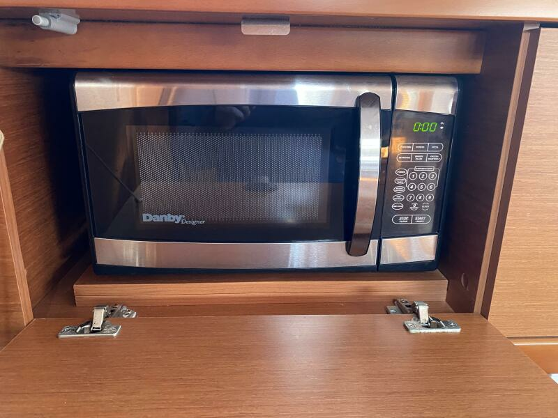 2014 Beneteau Oceanis 41