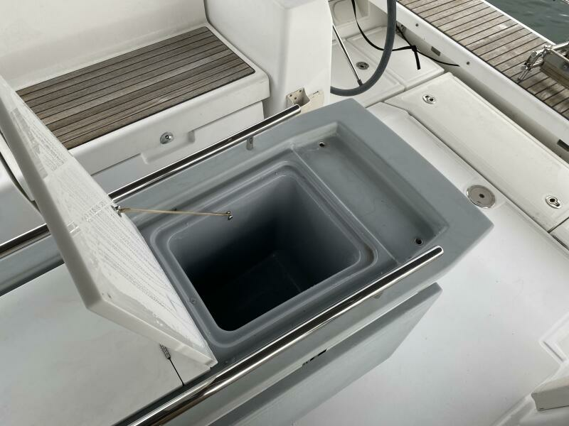 2014 Beneteau Oceanis 41