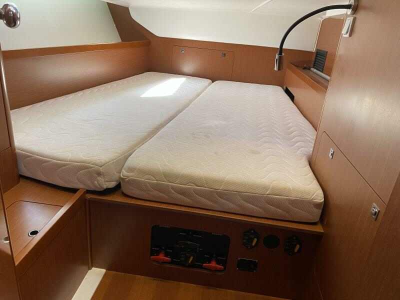 2014 Beneteau Oceanis 41