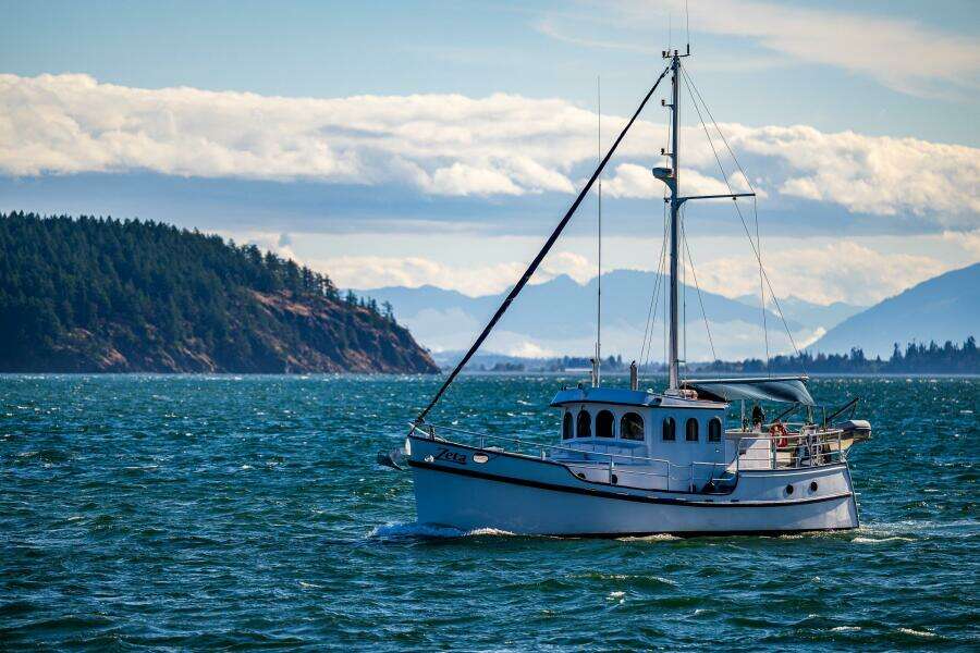 ZETA 46ft Diesel Duck Yacht For Sale ZETA 46ft Diesel Duck Yacht For Sale