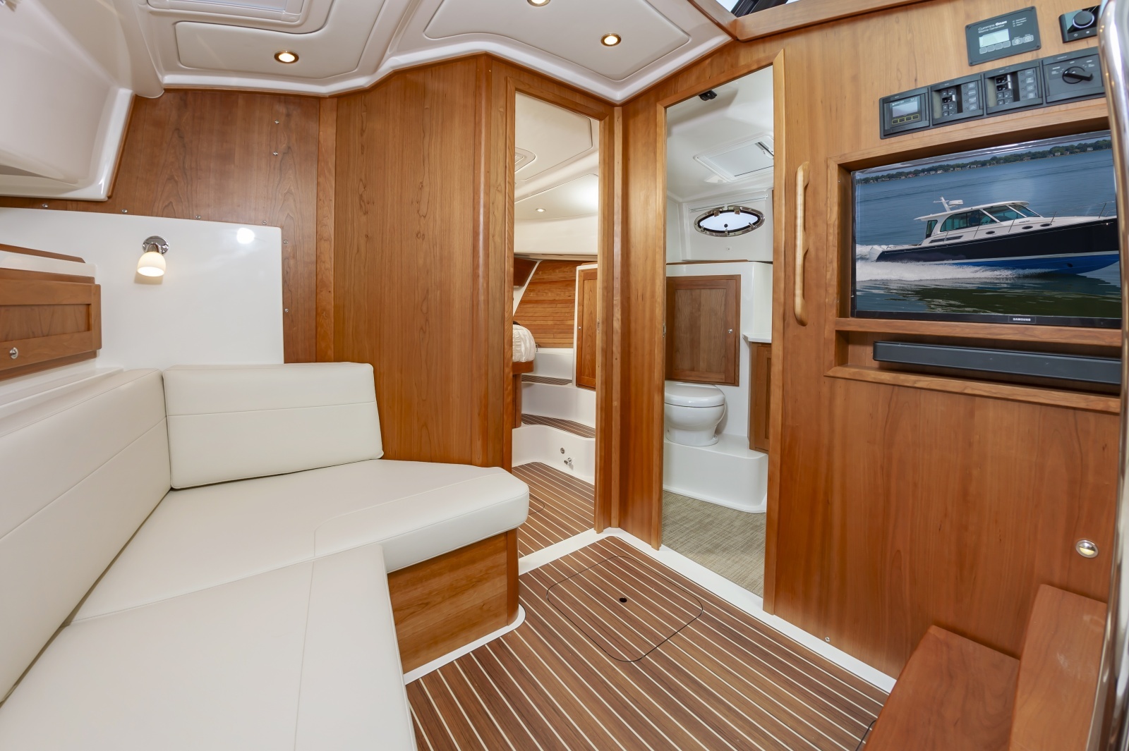 39BackCove3902025123