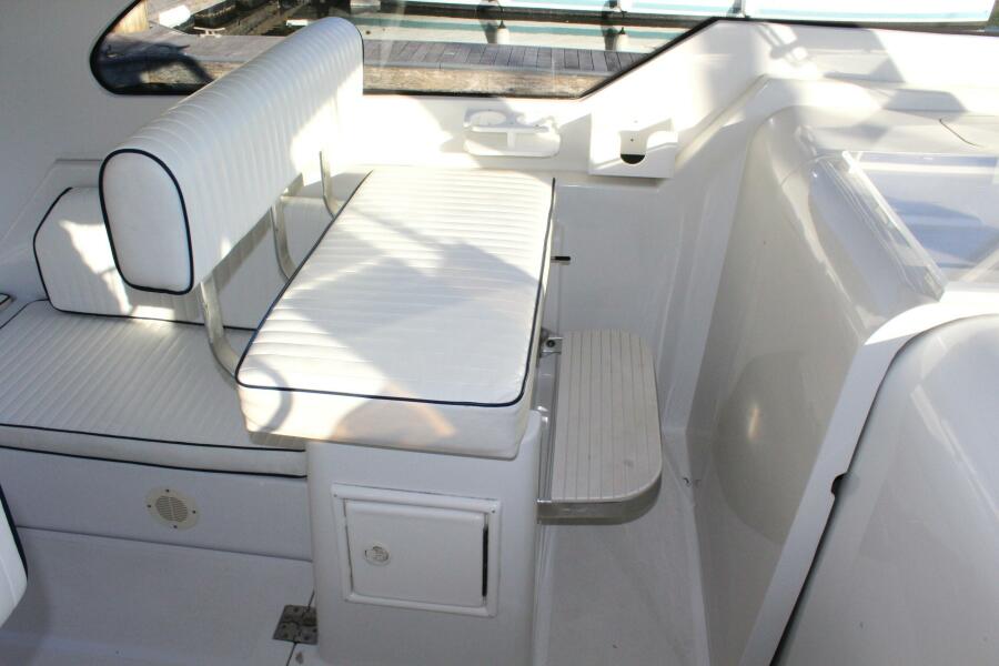 2001 Mainship 34 Hardtop Pilot