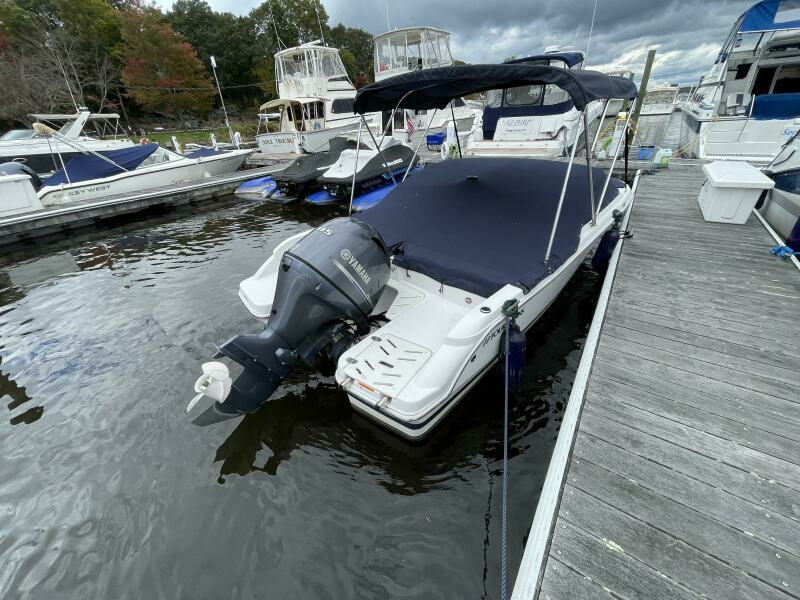 2016 Four Winns H180 Horizon