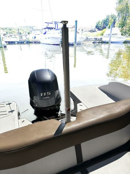 2016 Four Winns H180 Horizon