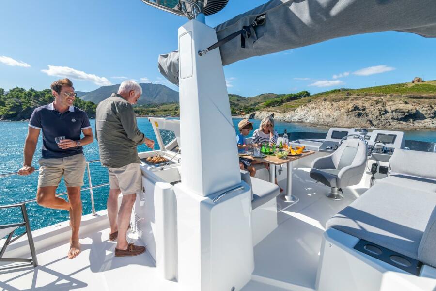2027 Beneteau Swift Trawler Fly
