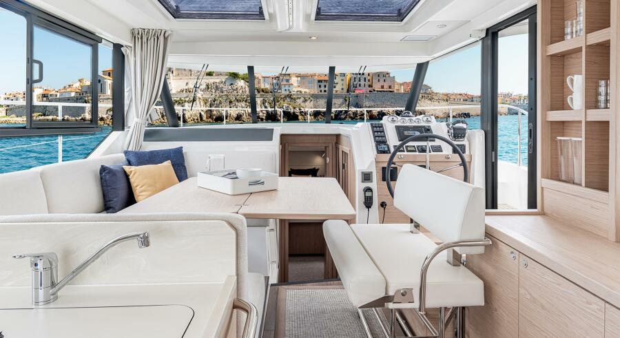 2027 Beneteau Swift Trawler Fly