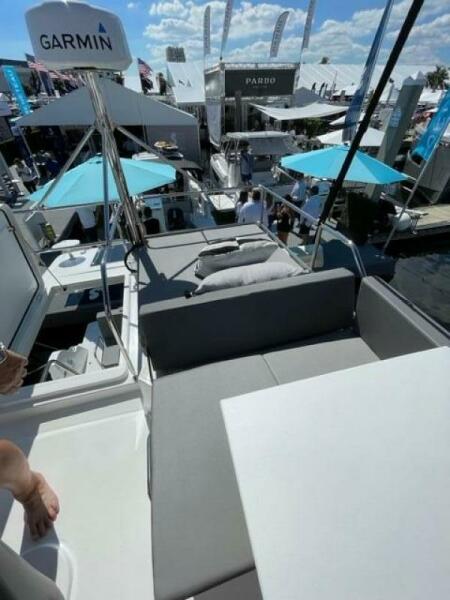 2027 Beneteau Antares 11 Fly