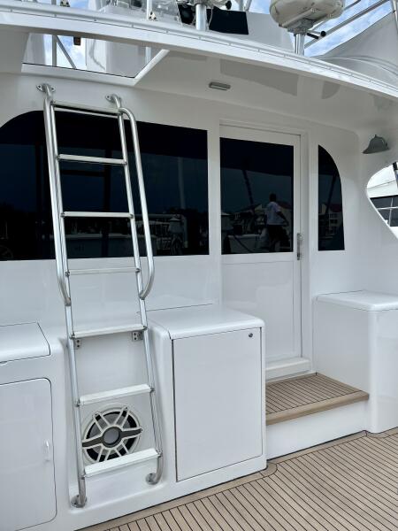 42' 2000 Post 42 Sportfish