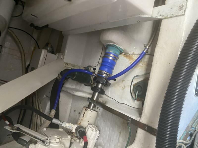 42' 2000 Post 42 Sportfish