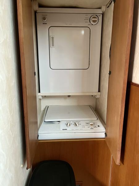 42' 2000 Post 42 Sportfish