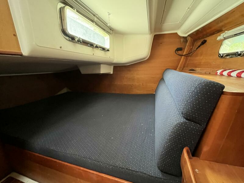 Acapella 35ft Freedom Yacht For Sale