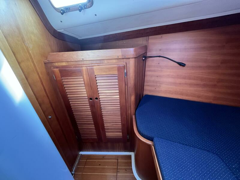 Acapella 35ft Freedom Yacht For Sale