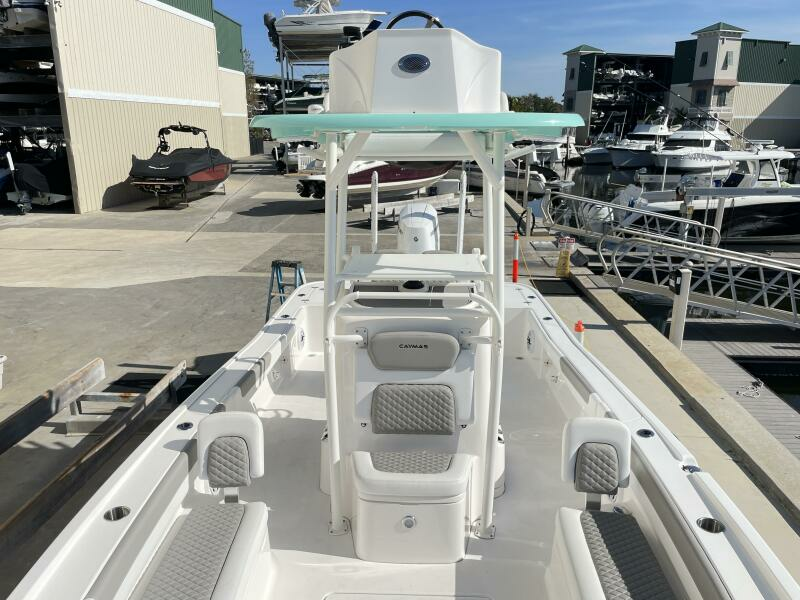 2023 Caymas 28HB
