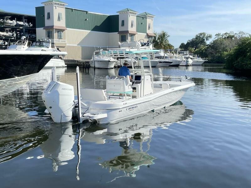 2023 Caymas 28HB