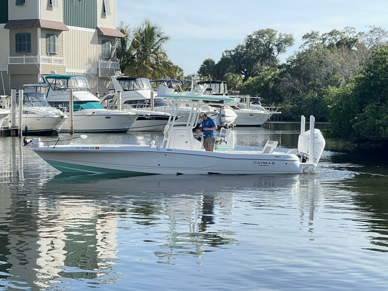2023 Caymas 28HB