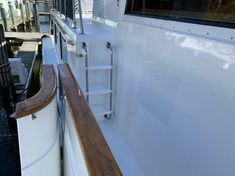 48ft Meridian Yacht For Sale