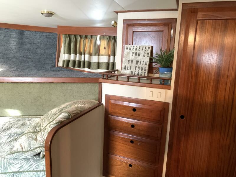 48ft Meridian Yacht For Sale