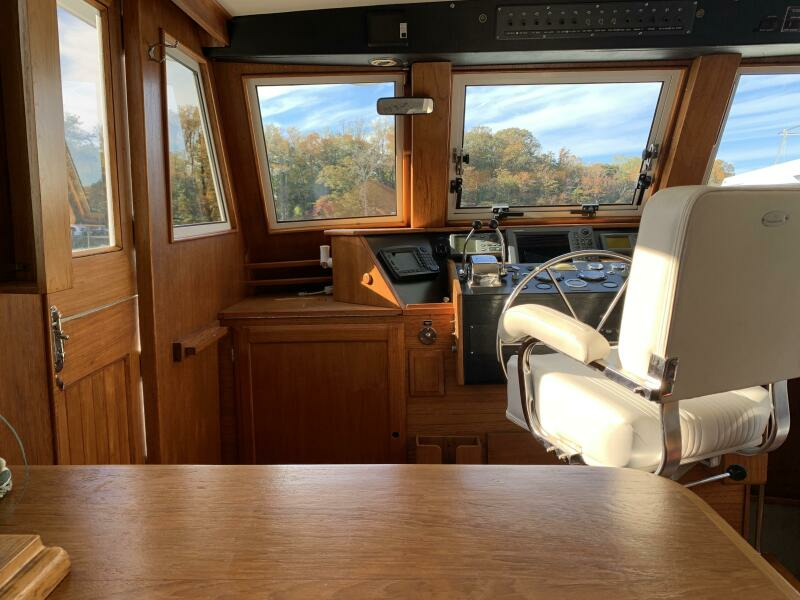 48ft Meridian Yacht For Sale