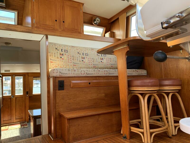48ft Meridian Yacht For Sale