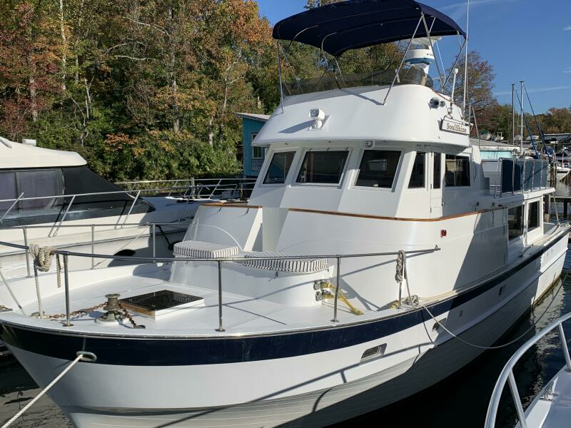 48ft Meridian Yacht For Sale