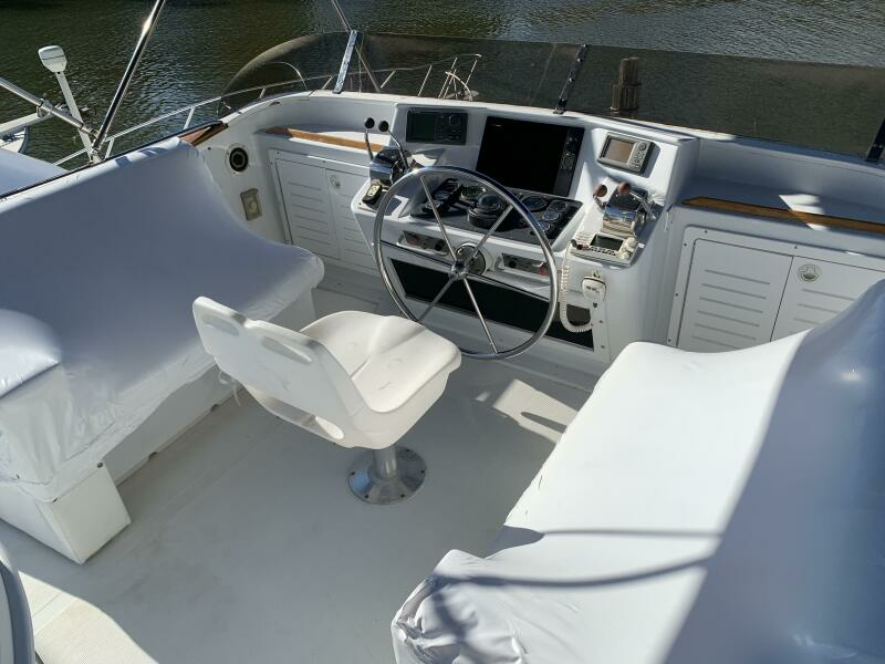 48ft Meridian Yacht For Sale