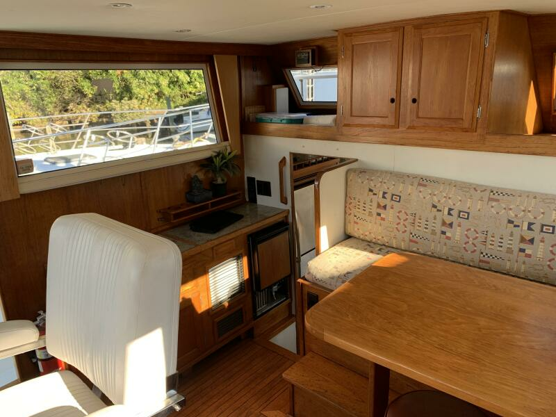 48ft Meridian Yacht For Sale
