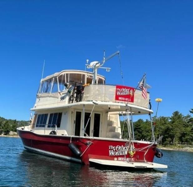 40' Mainship port aft profile1