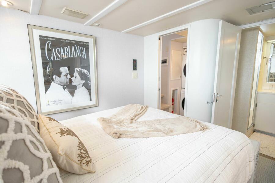 78' 1989 Hatteras Cockpit Motor Yacht