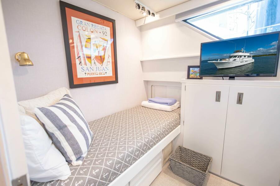 78' 1989 Hatteras Cockpit Motor Yacht