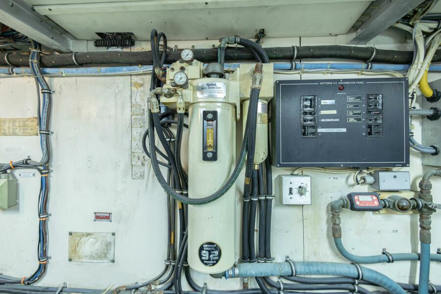 78' 1989 Hatteras Cockpit Motor Yacht