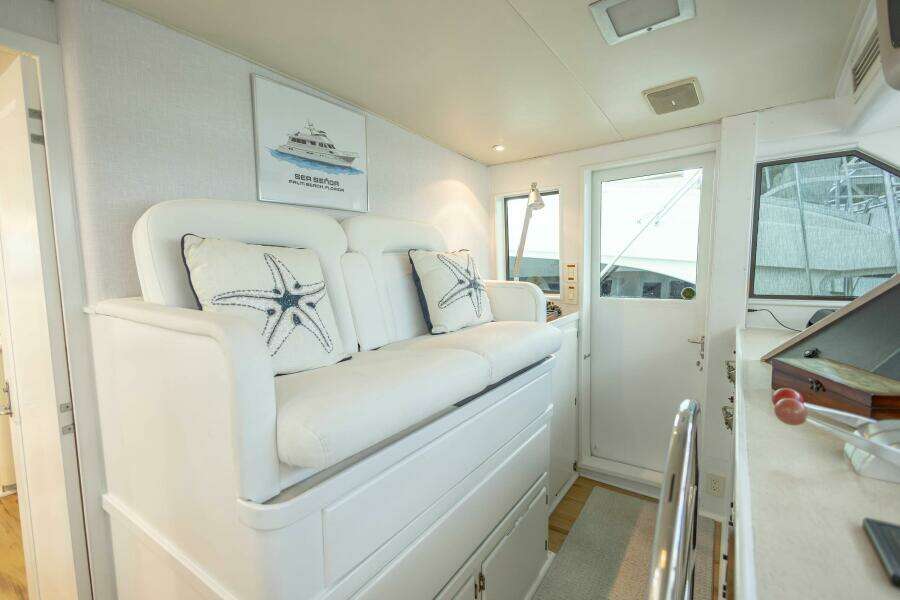 Sea Senor 78ft Hatteras Yacht For Sale