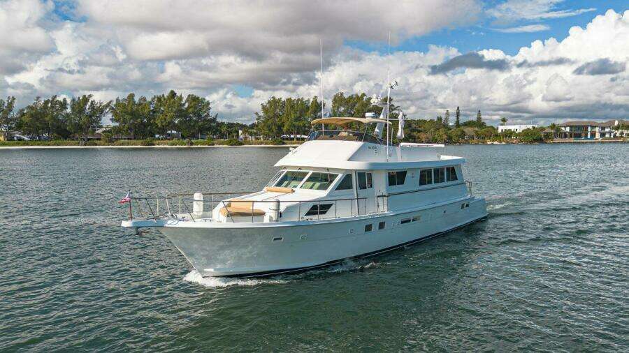 Sea Senor 78ft Hatteras Yacht For Sale