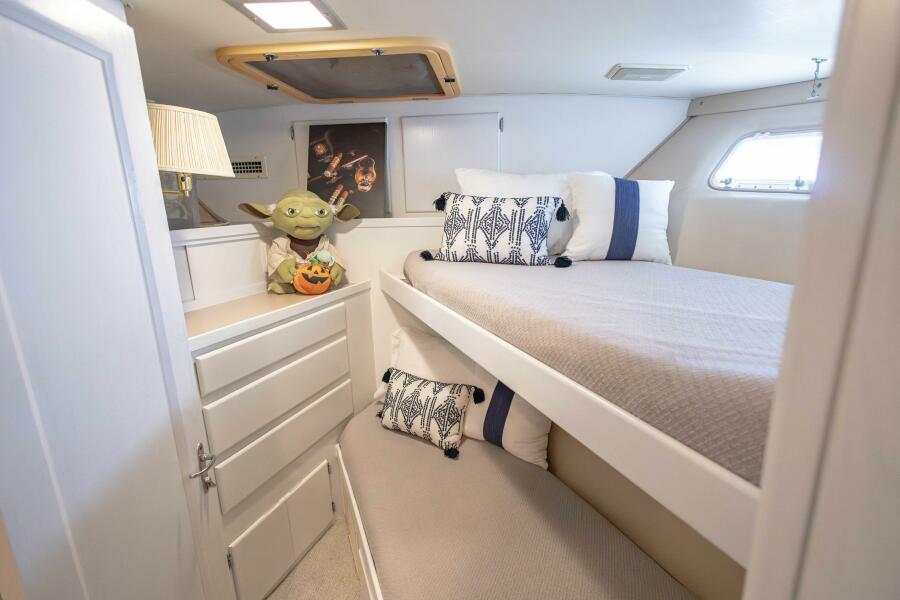 78' 1989 Hatteras Cockpit Motor Yacht