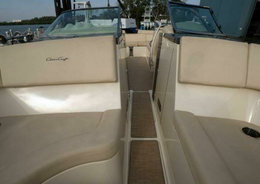 34ft Chris Craft Yacht For Sale