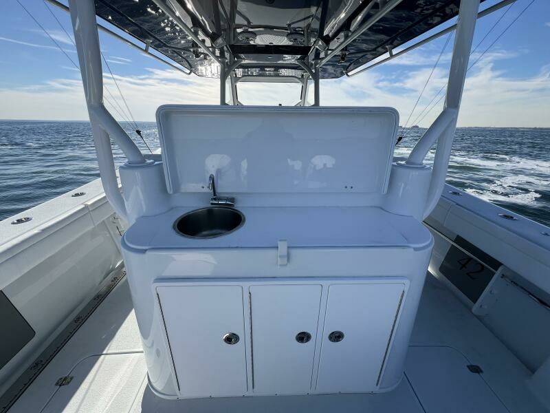 42ft Yellowfin Yacht For Sale