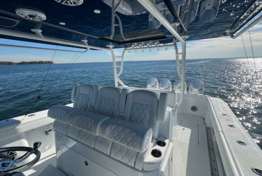 42ft Yellowfin Yacht For Sale