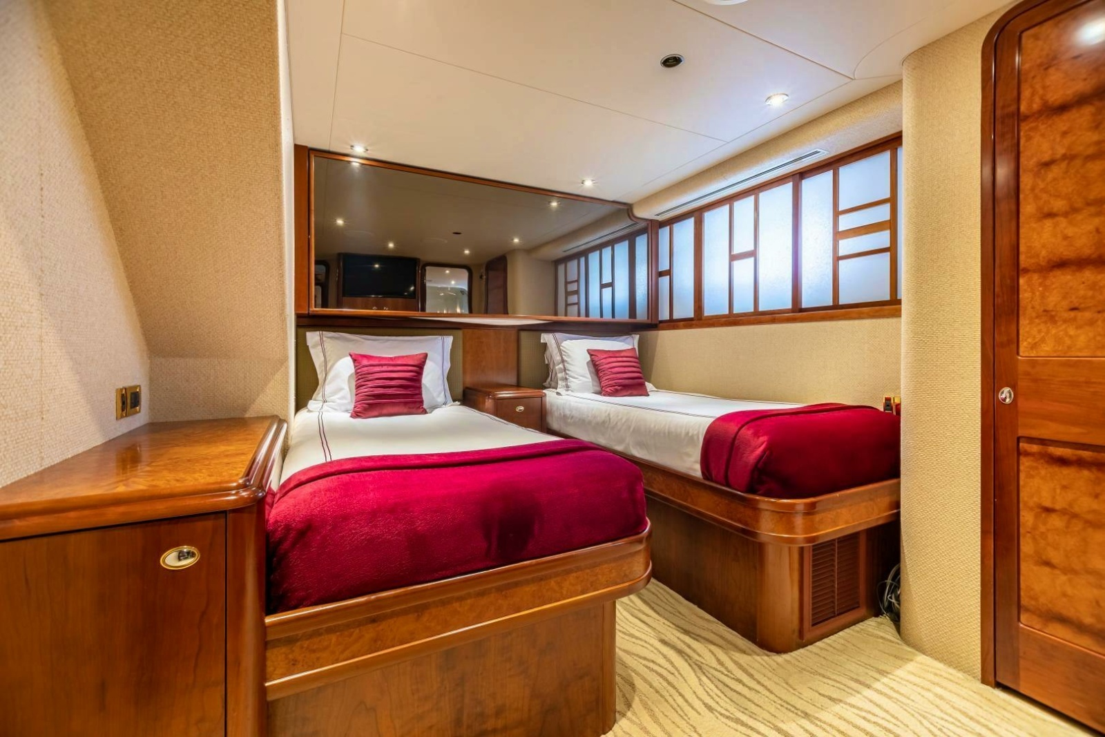 SERENGETI 130ft Westport Yacht For Sale