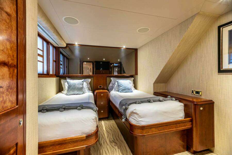 SERENGETI 130ft Westport Yacht For Sale SERENGETI 130ft Westport Yacht For Sale