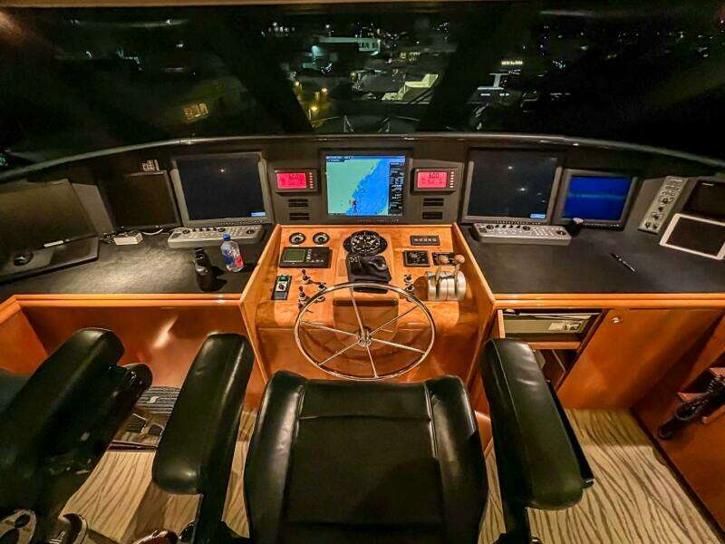 SERENGETI 130ft Westport Yacht For Sale SERENGETI 130ft Westport Yacht For Sale