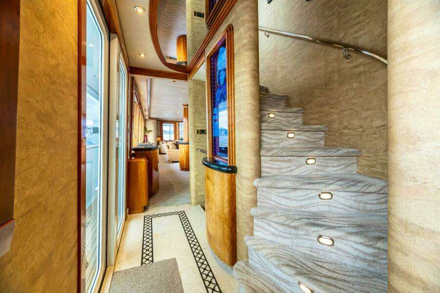 SERENGETI 130ft Westport Yacht For Sale SERENGETI 130ft Westport Yacht For Sale