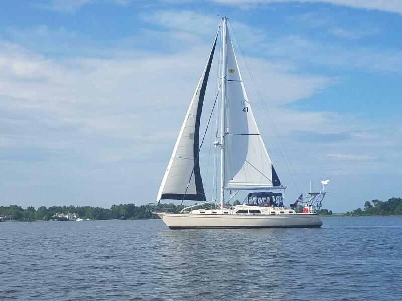 2005 Island Packet 485