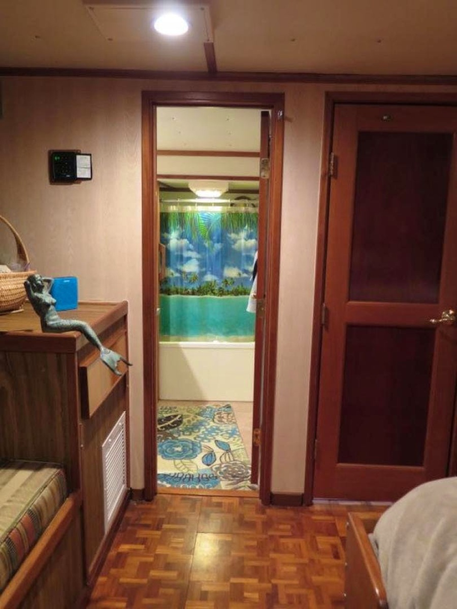 WANDERER 71ft Custom Yacht For Sale