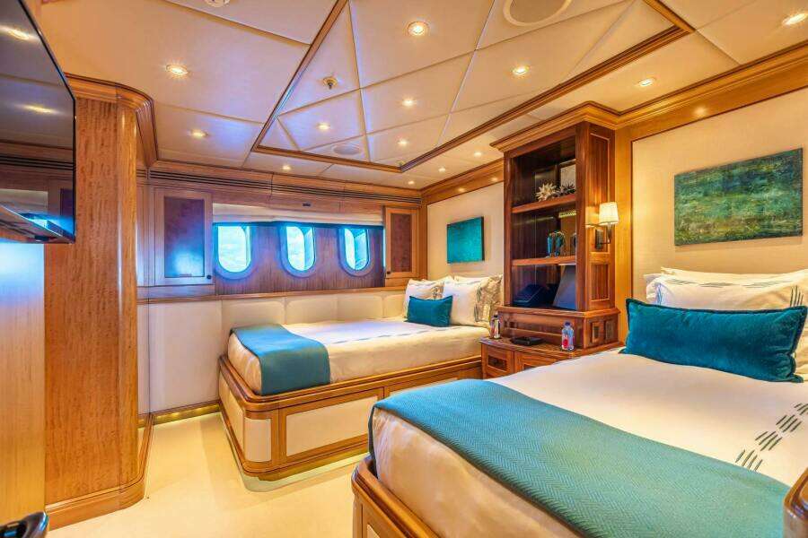 UNBRIDLED 191ft Trinity Yachts Yacht For Sale