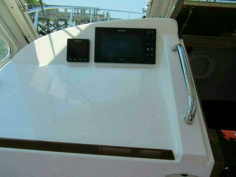 BARCODE 43ft MJM Yacht For Sale