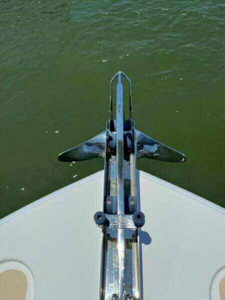 BARCODE 43ft MJM Yacht For Sale