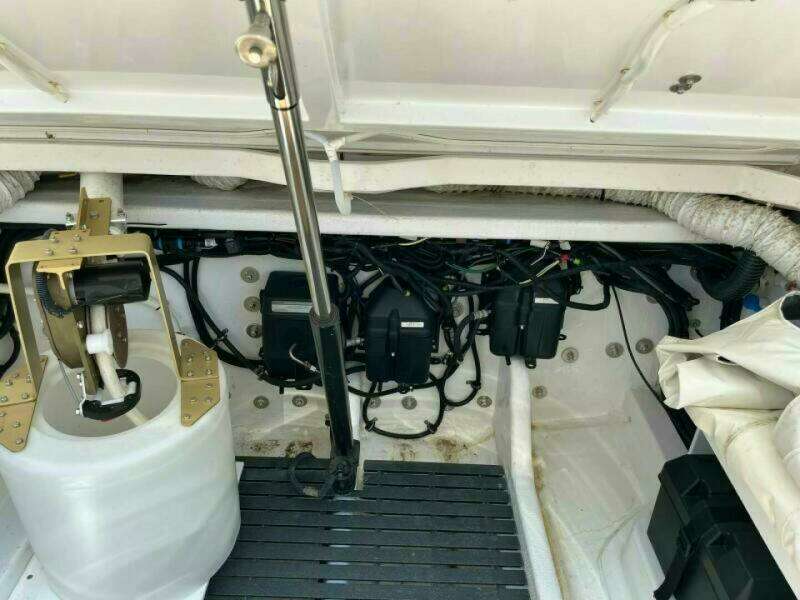 BARCODE 43ft MJM Yacht For Sale